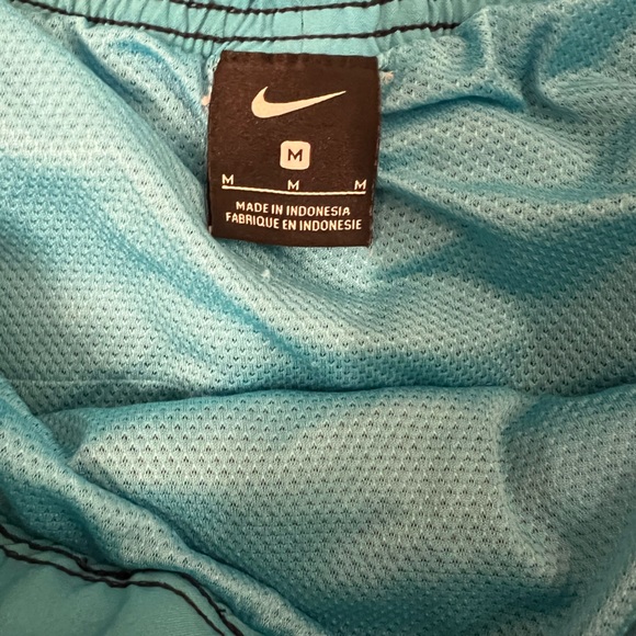 Men's Nike Swim Trunks Shorts M Pockets Logo Surf Beach Outdoor Lined - Picture 5 of 5